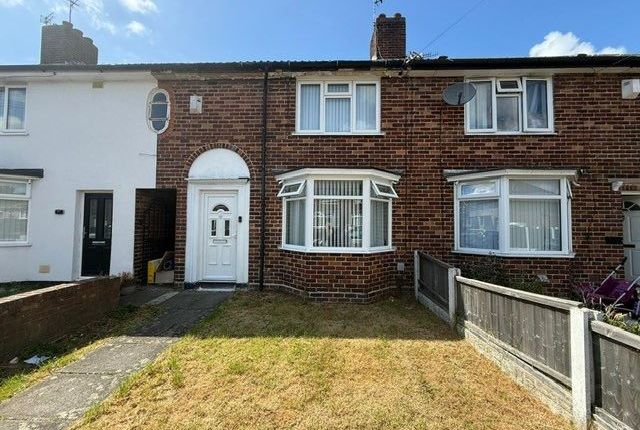 3 bed property, in 99 Broadoak Road, £120,000