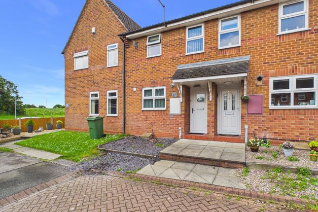 2 bed property, in Mulberry Close, £160,000