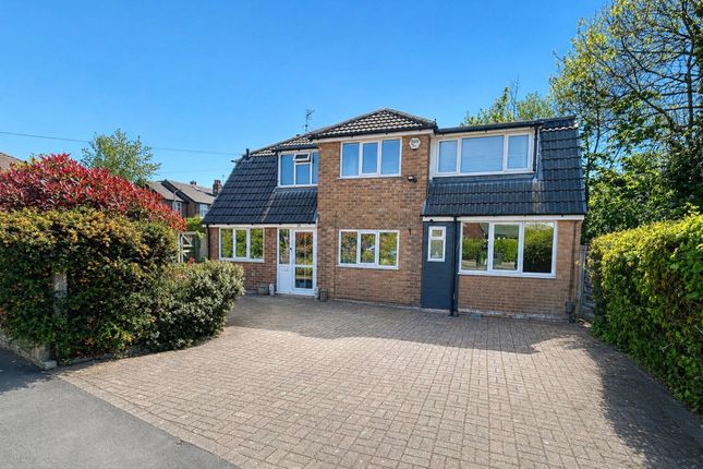 4 bed property, in Green Walk, £500,000