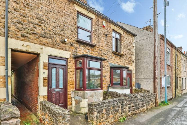 3 bed property, in Peveril Street, £155,000
