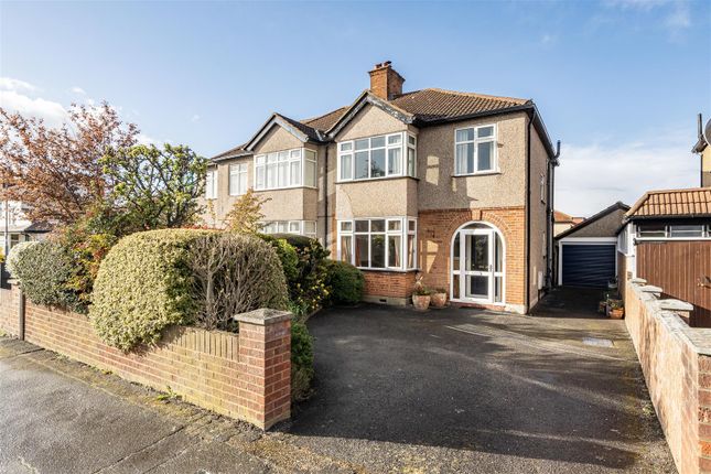 3 bed property, in Warren Drive North, £650,000
