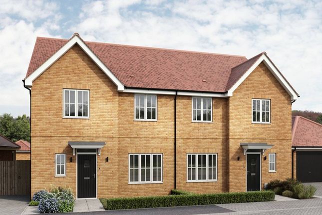 4 bed property, in Off Graves Paddock, £615,000