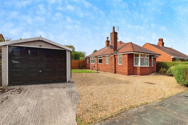 2 bed property, in Victoria Street, £350,000