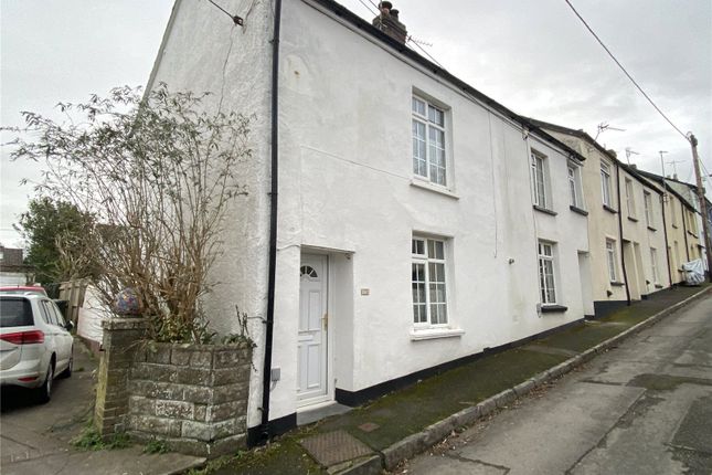 2 bed property, in Priory Road, £200,000