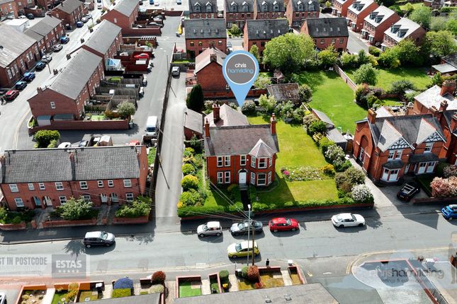 5 bed property, in Bradwall Road, £735,000
