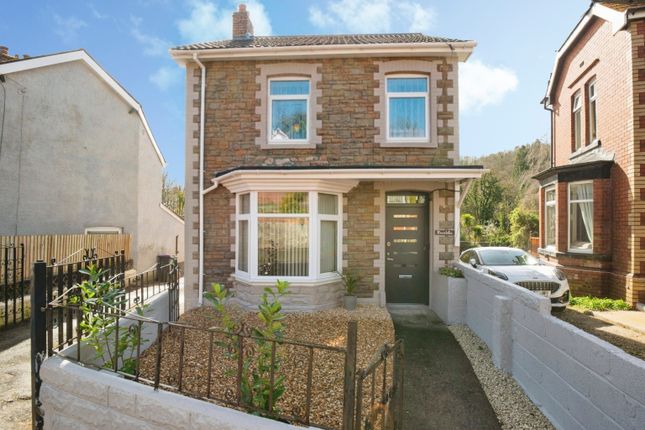 3 bed property, in Freeholdland Road, £350,000