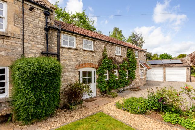 3 bed property, in Single Hill, £650,000
