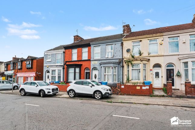 4 bed property, in Selwyn Street, £150,000