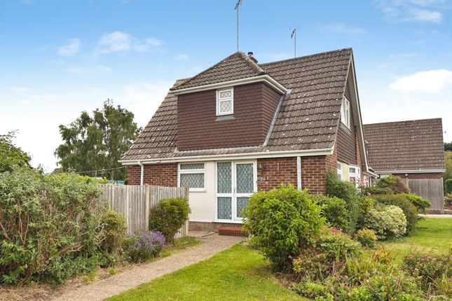2 bed property, in Lambert Crescent, £400,000