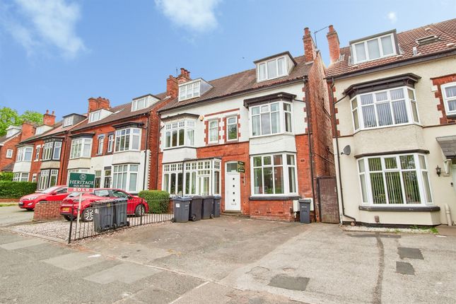 5 bed property, in Alcester Road South, £450,000