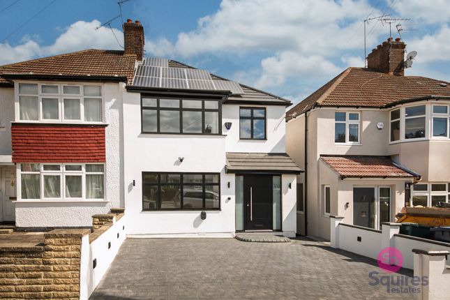 4 bed property, in Sandringham Gardens, £1,000,000