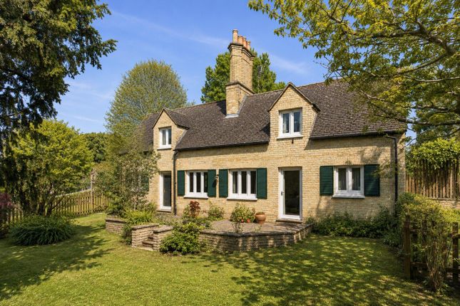 4 bed property, in Church Lane, £785,000