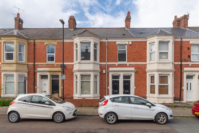 6 bed property, in Bayswater Road, £500,000