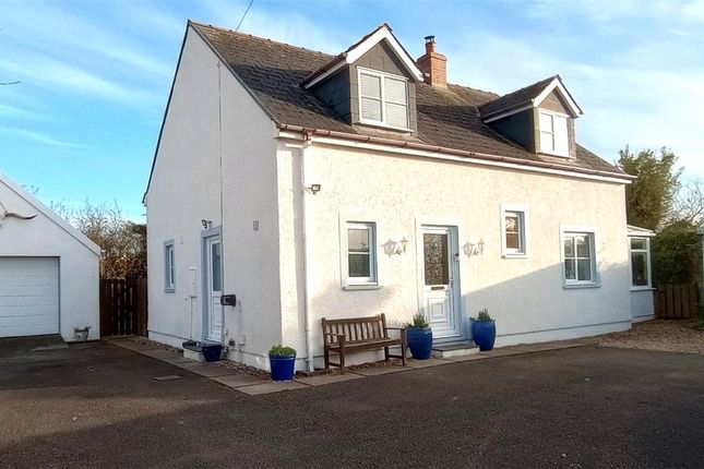 3 bed property, in The Brambles, £335,000