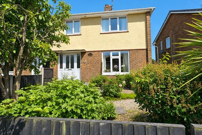 3 bed property, in Birklands Avenue, £160,000