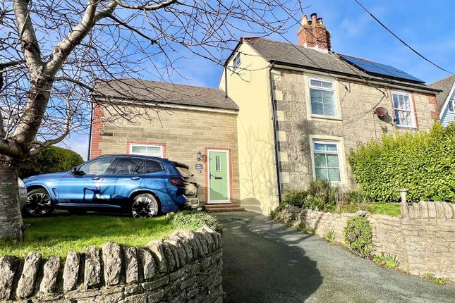 4 bed property, in Niton, £449,500