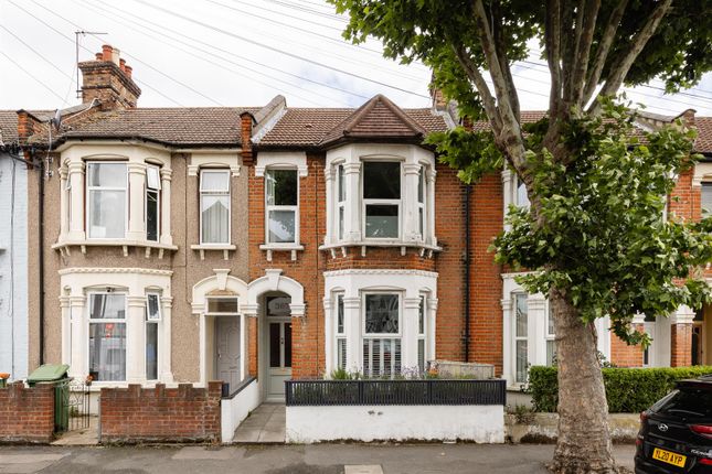 3 bed property, in Dersingham Avenue, £550,000