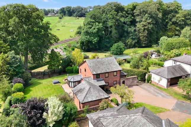 4 bed property, in Wellgate, £750,000