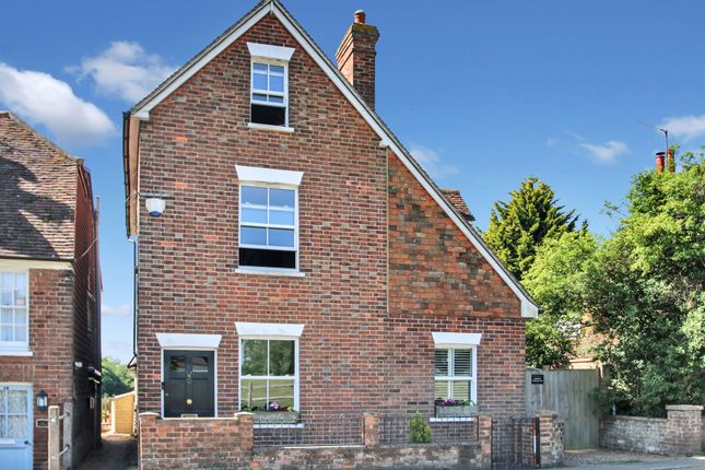 4 bed property, in Regent Street, £595,000