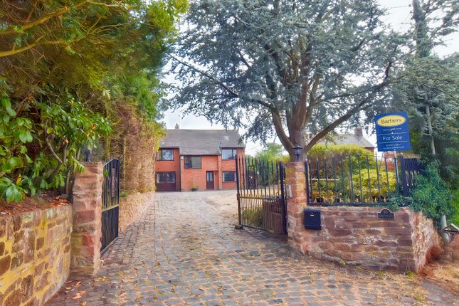 4 bed property, in Buntingsdale Road, £365,000
