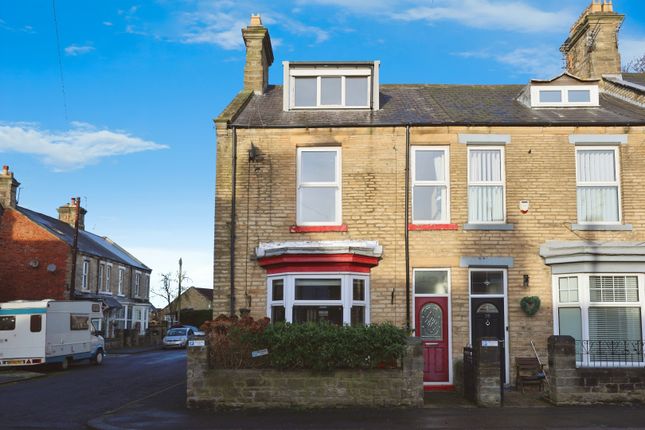 3 bed property, in Etherley Lane, £118,000