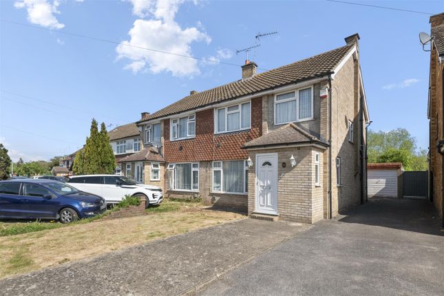 3 bed property, in Coleridge Crescent, £499,950