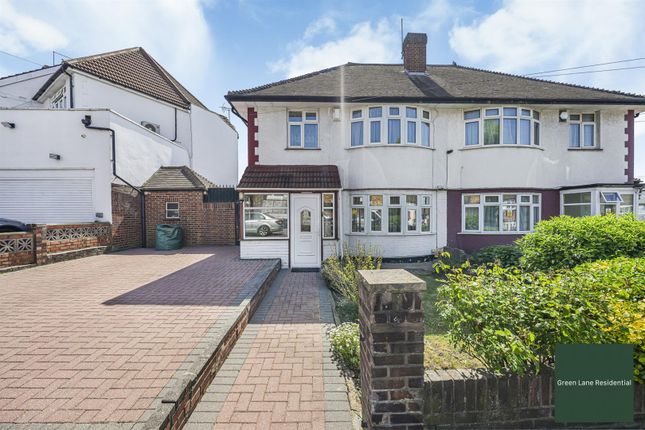 3 bed property, in Wakefield Gardens, £625,000