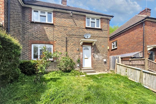 2 bed property, in Grange Road, £255,000