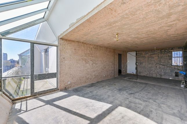 2 bed property, in Brunswick Centre, £650,000