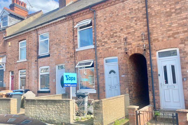 3 bed property, in Factory Road, £180,000
