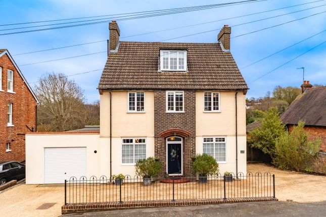 5 bed property, in 23 Dorking Road, £1,100,000