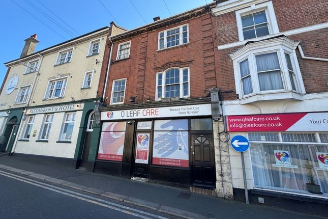 4 bed property, in 16A Broad Street, £190,000