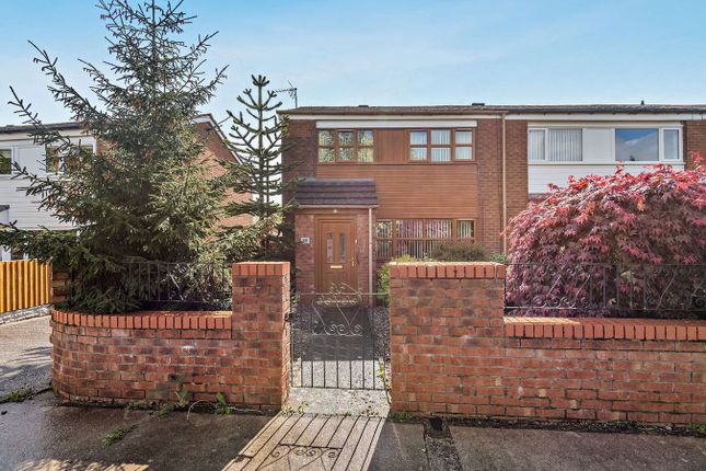 3 bed property, in Chester Road, £180,000