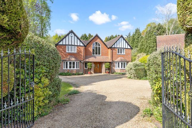 5 bed property, in Middle Drive, £2,100,000