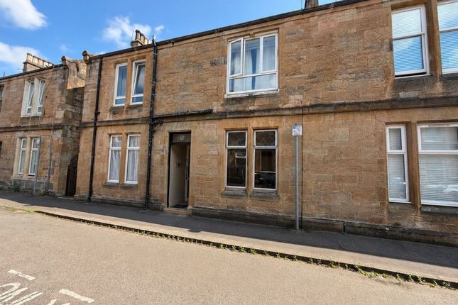 1 bed property, in 38 Comely Place, £55,000
