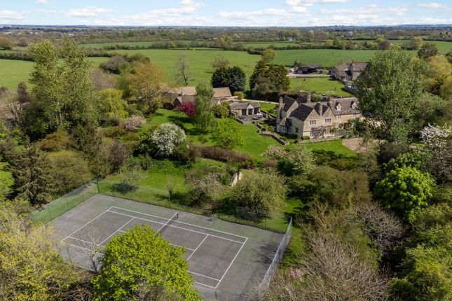 6 bed property, in Minety, £2,750,000