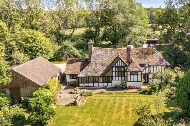 3 bed property, in Jack Of Clubs Cottage, £675,000