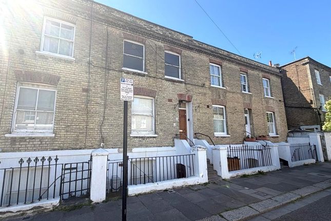 1 bed property, in Nasmyth Street, £165,000