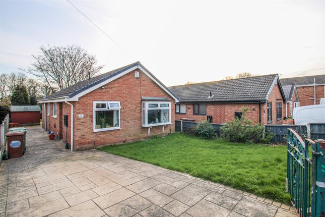 4 bed property, in Blackthorn Way, £280,000
