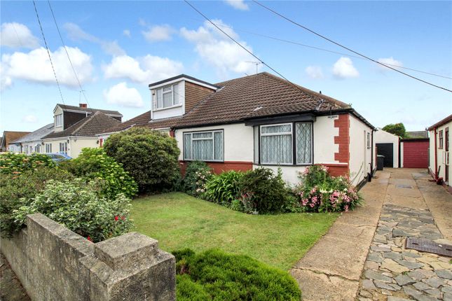 2 bed property, in Gravel Road, £350,000