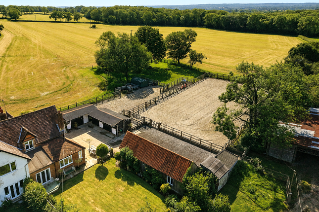 3 bed property, in Beggarhouse Lane, £825,000