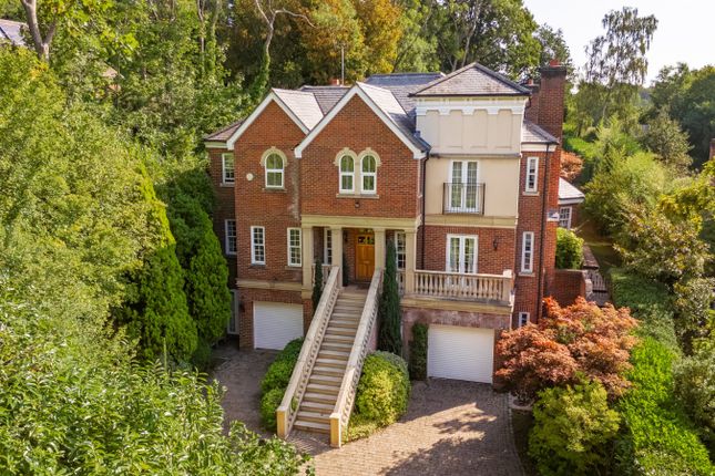 6 bed property, in School Lane, £2,350,000