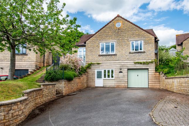5 bed property, in Canal View, £600,000