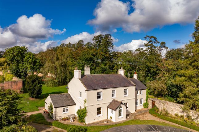 5 bed property, in Paradise Lane, £1,500,000