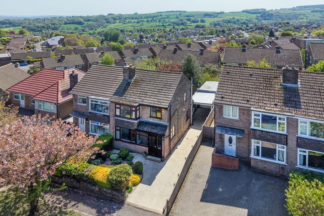 3 bed property, in Barncliffe Road, £350,000