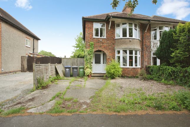 3 bed property, in Stanley Road, £300,000