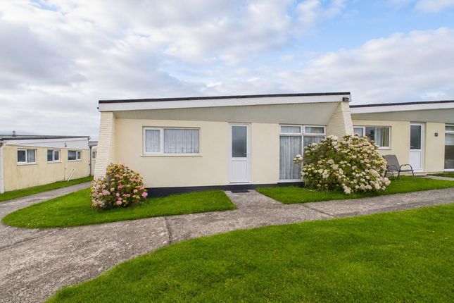 2 bed property, in Widemouth Bay Holiday Village, £50,000