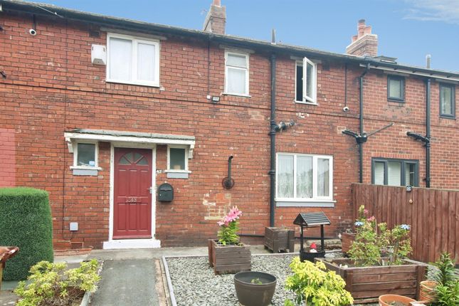 3 bed property, in Poole Road, £145,000