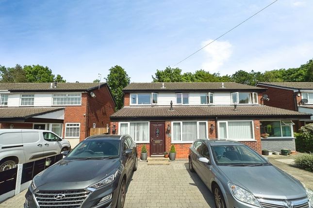 3 bed property, in Meadowcroft, £275,000