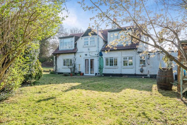 3 bed property, in East Hall Road, £750,000